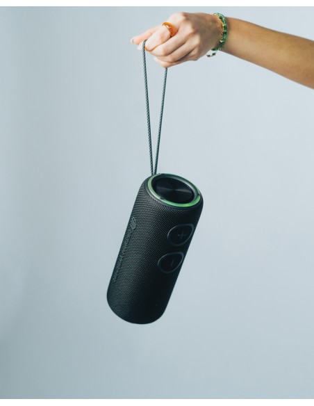 Urban Vitamin Pacific Grove RCS rplastic 30W speaker IPX7 Urban Vitamin Pacific Grove RCS rplastic 30W speaker IPX7